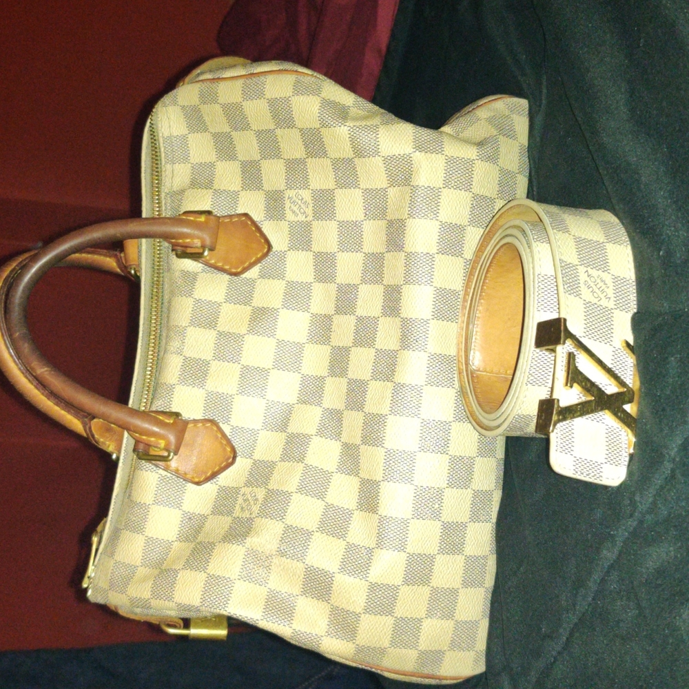 Authentic Louis Vuitton Speedy Damier 30 White Satchel and matching belt.